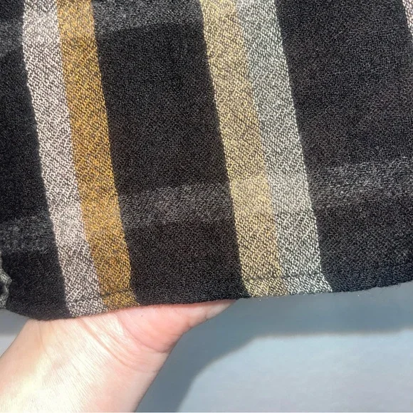 Madewell Highroad Popover Shirt in Lessing Plaid black with an white size M - Picture 9 of 14